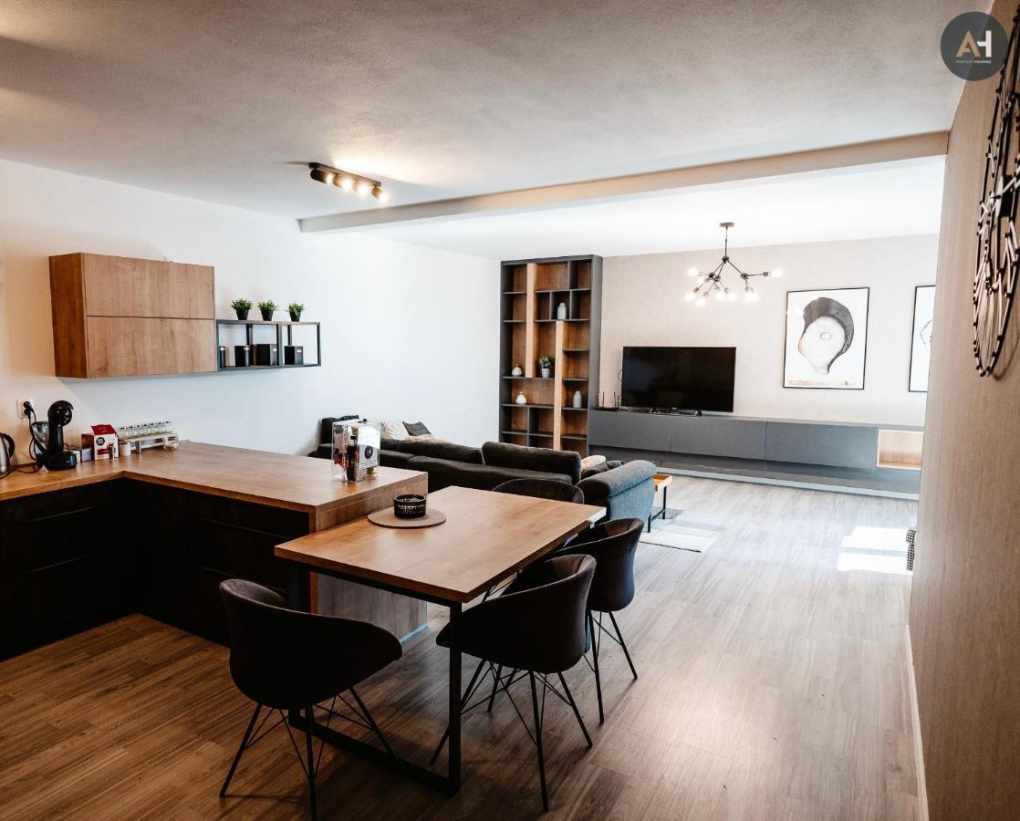 AH Mlynská Bašta III Apartamento Košice Exterior foto